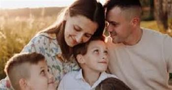 اليوم العالمي للرجل.. كيف يكون رب الأسرة داعمًا لزوجته وأطفاله؟