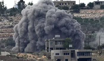 جيش الاحتلال يشن 3 غارات على بلدتي شحور ودير كيفا في قضاء صور جنوبي لبنان