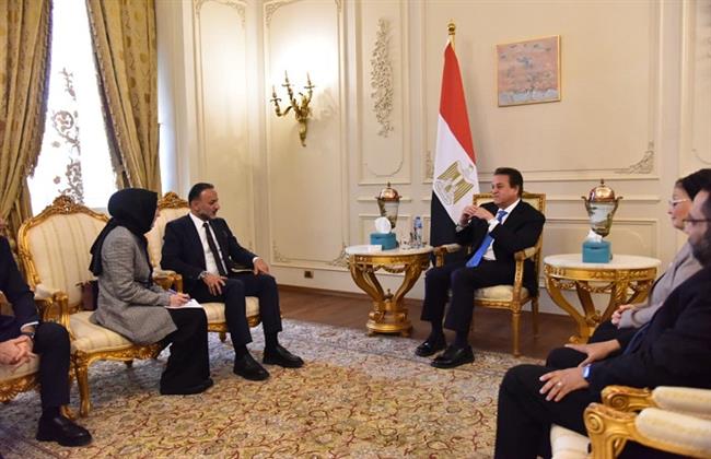 نائب رئيس الوزراء يبحث مع مدير عام الصحة بتركيا تعزيز التعاون الثنائي