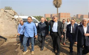 محافظ الجيزة يتفقد محطة المناولة الوسيطة لتجميع المخلفات بالبراجيل 