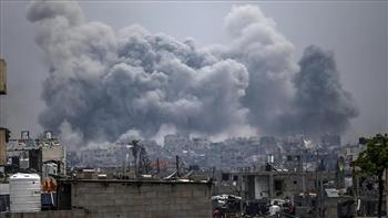 الاحتلال يهاجم أهداف لحركة حماس في أنحاء قطاع غزة