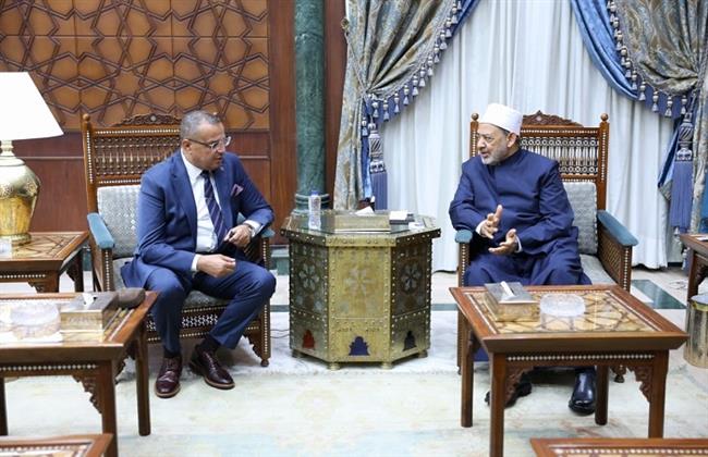 شيخ الأزهر يبحث مع محافظ جنوب سيناء سبل تعزيز التعاون المشترك