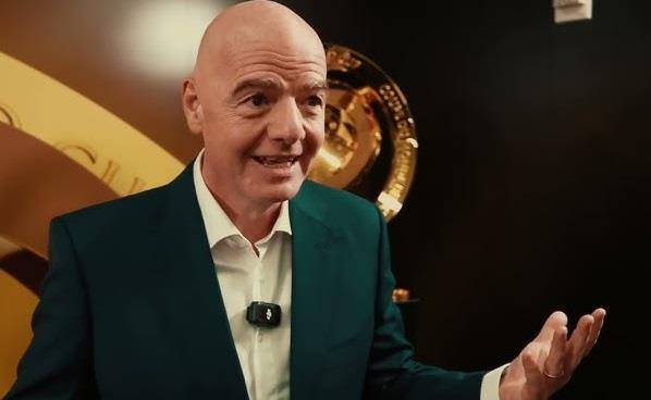 حفل جوائز الكاف.. وصول جياني انفانتينو رفقة موتسيبي