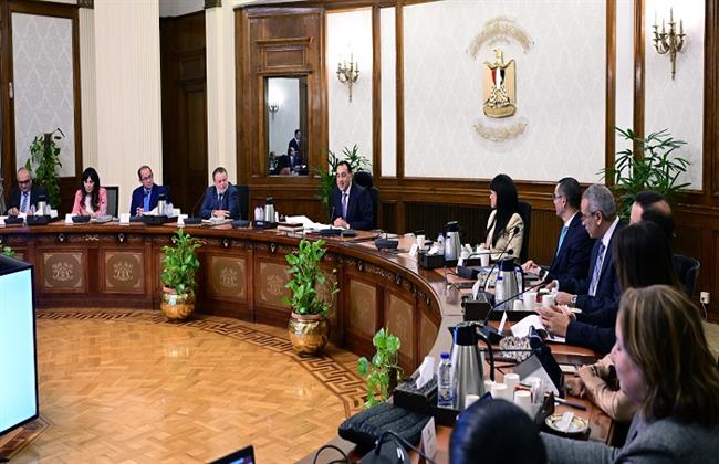 رئيس الوزراء يترأس اجتماع المجموعة الوزارية الاقتصادية