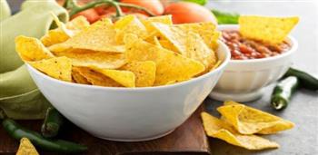 6 أطعمة تزيد من حدة  التهاب الحلق.. احذريها