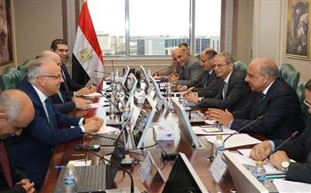 وزيرا الكهرباء والموارد المائية يبحثان تعظيم عوائد المحطات الكهرومائية