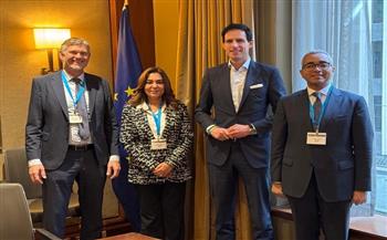 "عوض": إعطاء أولوية للتكيف وتمويله ضرورة لتحقيق المرونة وتحسين سبل العيش للدول المهددة بتأثيرات تغير المناخ