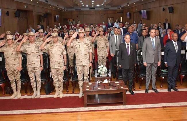 محافظ بورسعيد وقائد قوات الدفاع الشعبي والعسكري يشهدان بدء انطلاق التدريب العملي المشترك "صقر 155" 