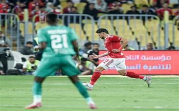 الدوري الممتاز| الدقيقة 60.. التعادل السلبي سيد الموقف بين الأهلي والمصري