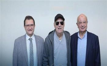 بعد تعرضه لوعكة صحية.. عمر خيرت يغادر المستشفى 