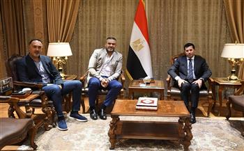 وزير الرياضة يلتقي رئيس مكتب الـNBA في مصر 