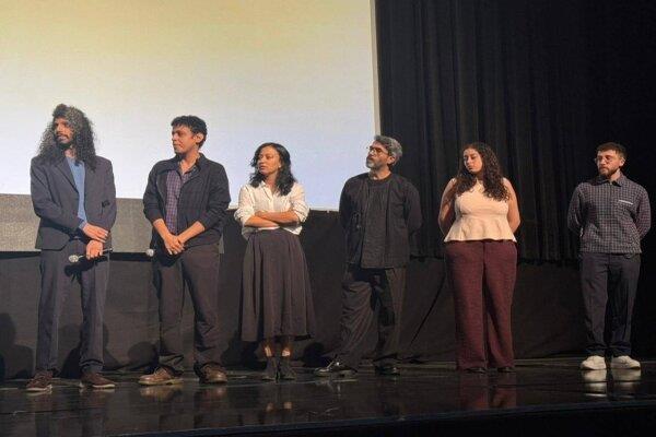 «صف تاني» يشهد عرضه العالمي الأول في مهرجان القاهرة بحضور أبطاله  