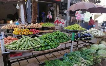 أسعار الخضروات والفاكهة اليوم الجمعة 21-11-2025 في سوق العبور.. الطماطم بـ8 جنيهات