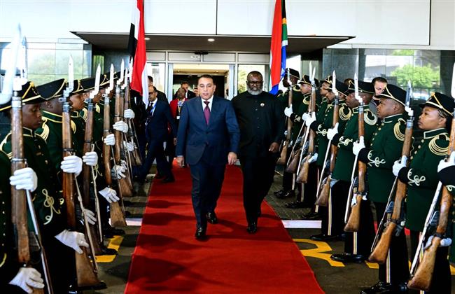 رئيس الوزراء يصل «جوهانسبرج» لترؤس وفد مصر المُشارك بقمة مجموعة العشرين (G20)