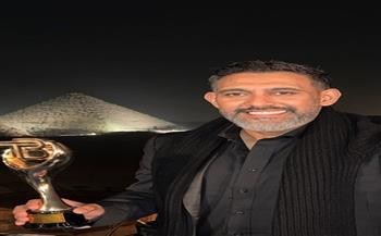 عمرو مصطفى يوجه رسالة للهضبة بعد تكريمه في حفل The Best