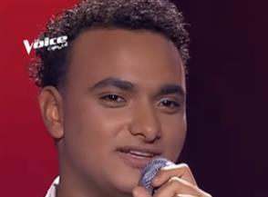 إدعاء أم حفيد؟ كريم الحو يثير الجدل حول نسبه للفنان محمد فوزي