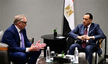 رئيس الوزراء يلتقي مسئولي شركة "أنجلو جولد أشانتي" المستثمرة في منجم السكري للذهب 