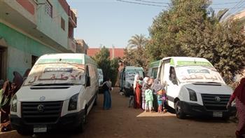 محافظ بني سويف: تقديم خدمات طبية لـ1205 مواطنين بإهناسيا ضمن "حياة كريمة"