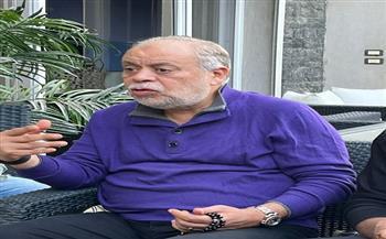 تراجع أشرف زكي عن الاستقالة بعد زيارة مفاجئة من مجلس نقابة المهن التمثيلية| صور