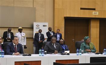 رئيس الوزراء يحضر عشاء عمل بتشريف رئيس جنوب أفريقيا للقادة الأفارقة المشاركين في قمة العشرين