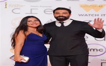 حازم إيهاب يتألق على السجادة الحمراء في ختام مهرجان القاهرة السينمائي الدولي