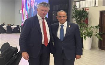 وزير الخارجية يلتقى مع مستشار الأمن القومي البريطاني