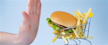 أثناء العمل..امتنع عن تناول هذه الأطعمة