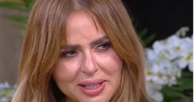 تأجيل أولى جلسات محاكمة مها الصغير بتهمة سرقة لوحات فنية لـ27 ديسمبر