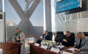 "الأدب الساحلي.. دراسة حول الهوية والمكان" في مناقشات مؤتمر اليوم الواحد بثقافة دمياط