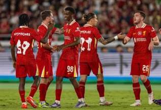 الدوري الإنجليزي.. القناة الناقلة لمباراة ليفربول ونوتينجهام فورست