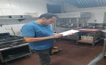 حملة تفتيشية على منشأتين سياحيتين بالغردقة للتأكد من الالتزام بالاشتراطات والمعايير السياحية