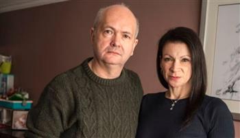 القبض على والدين اشتكيا مدرسة ابنتهما في مجموعة واتساب