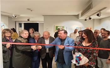 افتتاح معرض «جوه مألوفة» للفنانة شيماء رحيم بحضور محيي إسماعيل وسعيد توفيق