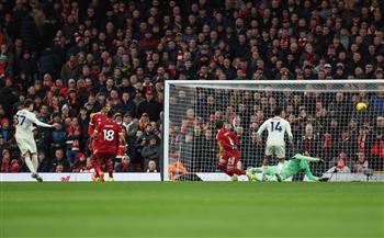 واين روني ينتقد قادة ليفربول بعد الهزيمة الثقيلة أمام نوتينجهام فورست