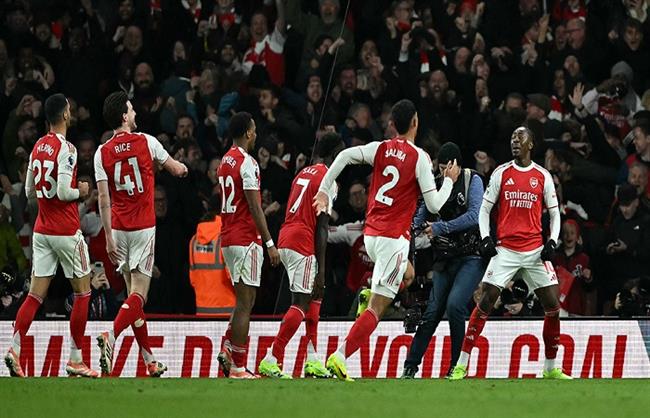 ديربي شمال لندن.. أرسنال يحقق فوزًا عريضًا على توتنهام برباعية