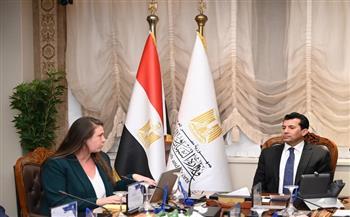 وزيرالرياضة يبحث التعاون مع رابطة الدوري الإسباني "لاليجا" لاكتشاف المواهب 