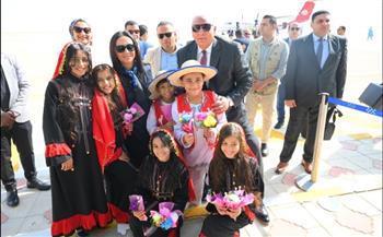 وزيرة التضامن الاجتماعي تصل الوادي الجديد لتفقد عدد من المشروعات التنموية  