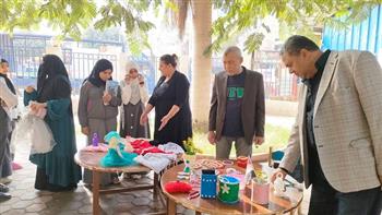 الحرف التراثية.. ورشة فنون تشكيلية بمكتبة سنورس بالفيوم