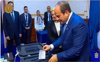 الرئيس السيسي يُدلي بصوته في المرحلة الثانية بانتخابات مجلس النواب 2025.. فيديو