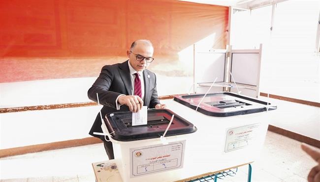 بعد الإدلاء بصوته في انتخابات النواب.. رئيس الرقابة المالية: رسالة دعم لمسيرة الإصلاح والتنمية المستدامة