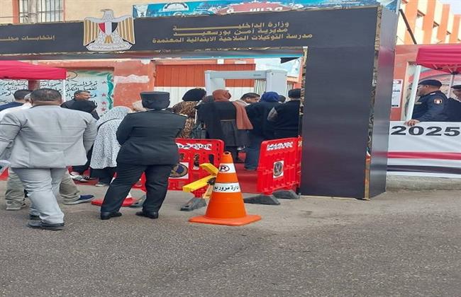 انتخابات النواب 2025.. توافد المواطنين على لجان الاقتراع ببورسعيد في أول أيام المرحلة الثانية