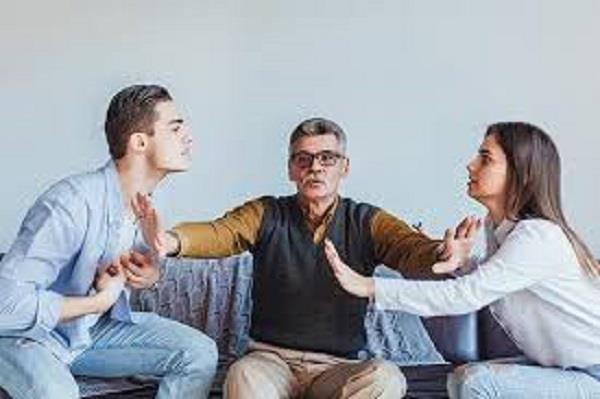 متى تصبح الاستعانة بطرف ثالث ضرورية لحل الخلافات الزوجية؟| خاص