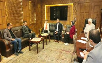 رئيس "الحجر الزراعي" يبحث مع سفيرة رومانيا بمصر تعزيز التعاون في مجال الصادرات الزراعية