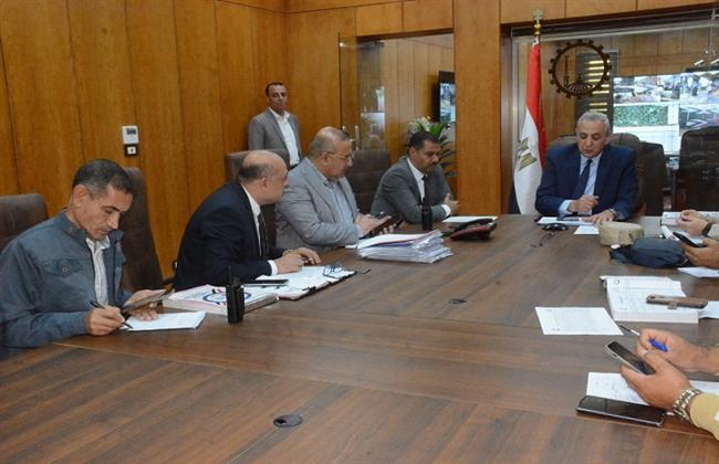 محافظ الغربية يتابع سير انتخابات مجلس النواب من مركز سيطرة الشبكة الوطنية للطوارئ