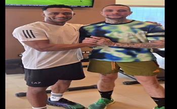 "الأسطورة والمعلم".. ظهور مفاجئ للفيشاوي ورمضان ينهي الخلاف بينهما