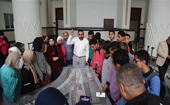 "السكة الحديد" تنظم زيارة لعدد من طلاب الفيوم إلى محطة قطارات الصعيد ببشتيل 