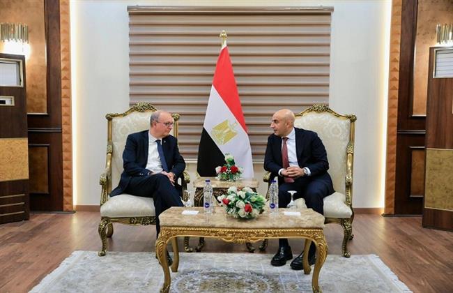 وزير التعليم يستقبل نظيره الإيطالي بمطار القاهرة تمهيدًا لإطلاق أكبر شراكة تعليمية في التعليم الفني