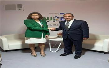 وزير الخارجية يلتقي نظيرته السلوفينية على هامش القمة الإفريقية الأوروبية