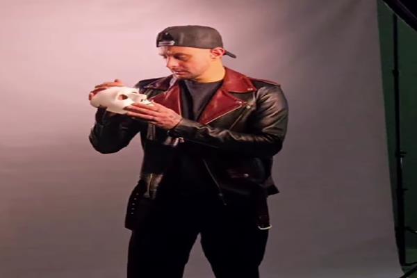 أحمد الفيشاوي يشارك كواليس تصوير فيلمه الجديد "سفاح التجمع"