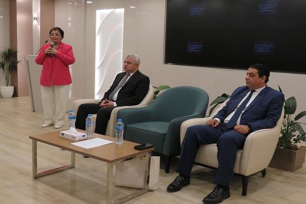 نائب وزير الصحة تشارك في ندوة «تنمية الأسرة المصرية وحقوق أطفالنا»
